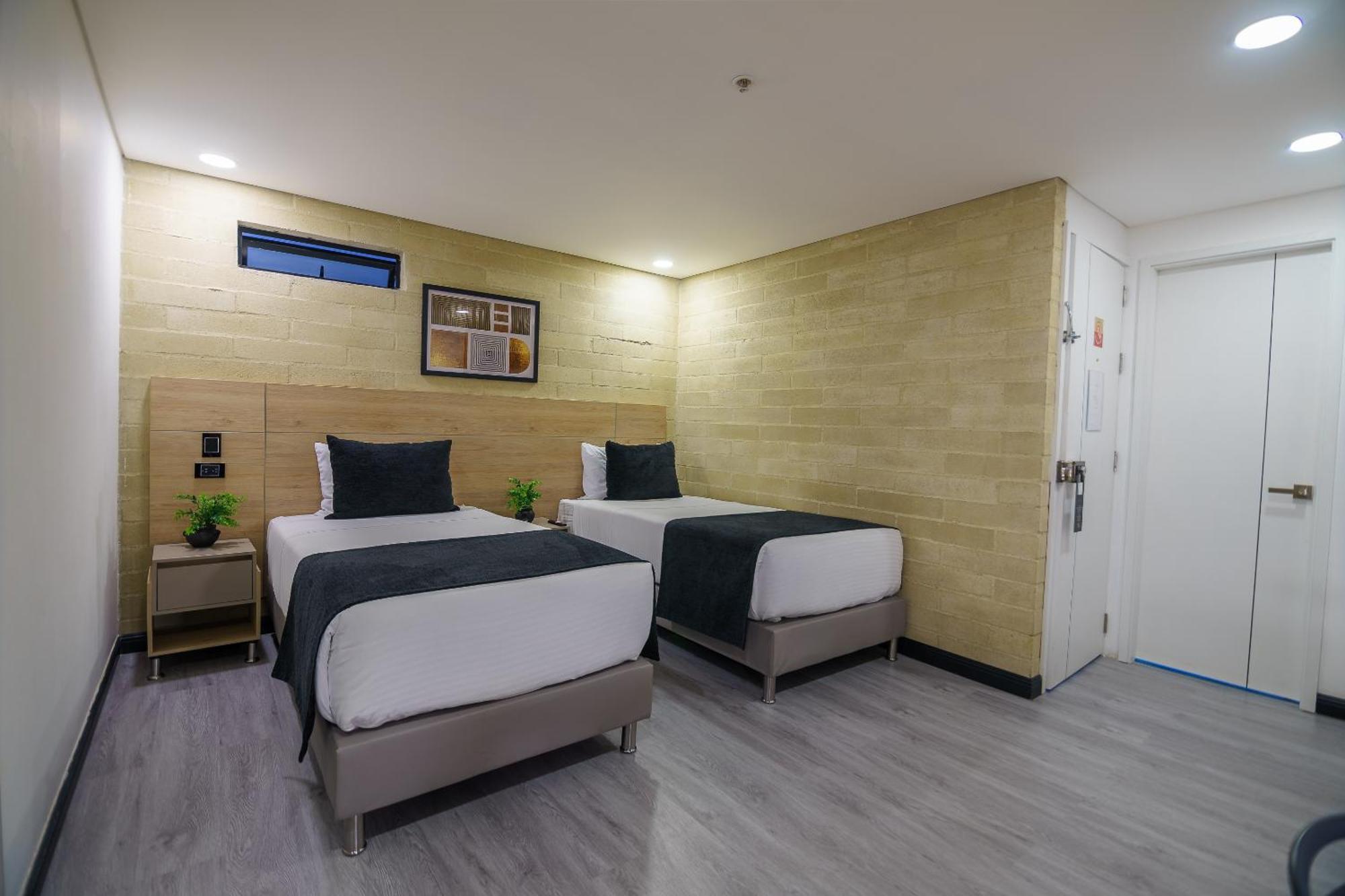 First Class Hotel Medellin Exterior photo